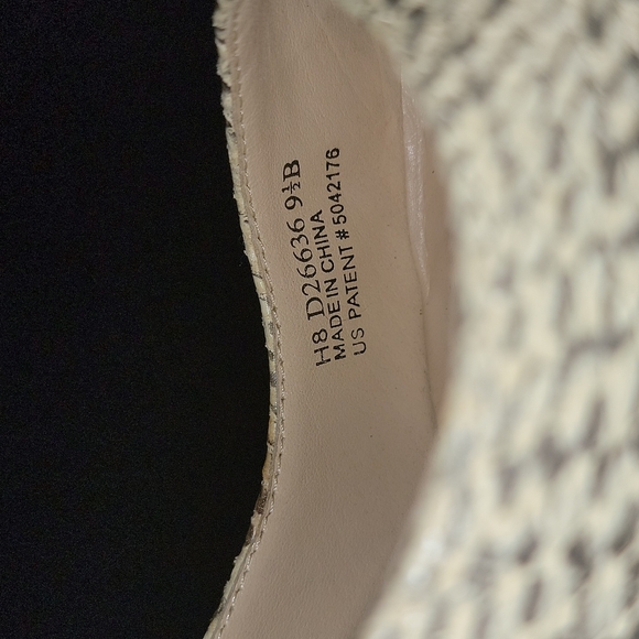 Nike Air Cole Haan Cream Faux Reptile Skin Wooden Bottom Heels Size 9.5B - Picture 8 of 8